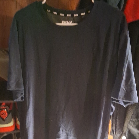 Dkny Other - DKNY Men’s Dark Navy Crew Neck Short Sleeve Tee